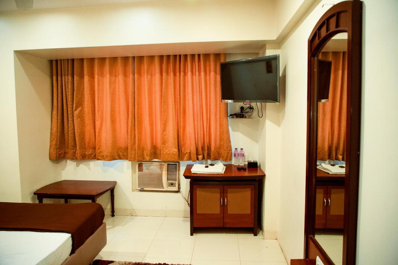 Hotel Ashoka Mire Εξωτερικό φωτογραφία